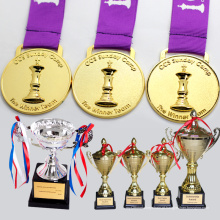 Taça e medalhas de troféus personalizados baratos China Sports